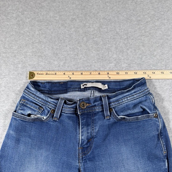 Levi's Women's Jeans Cropped Ankle Skinny Size 6 - Picture 6 of 11